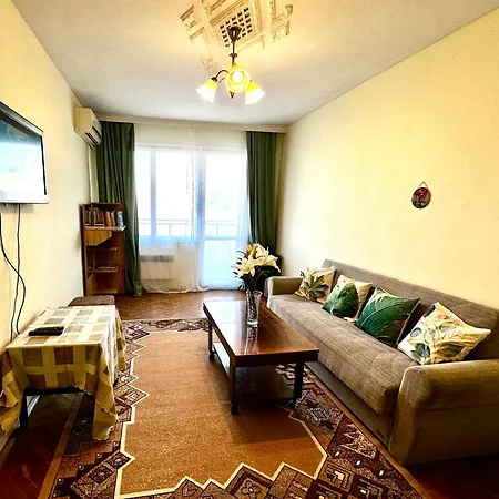 Ssenyange Apartment *