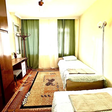 Ssenyange Apartment *