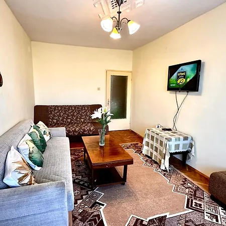 Apartment Ssenyange Varna