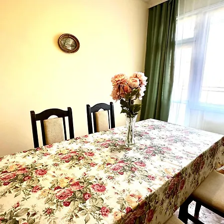 Ssenyange Apartament